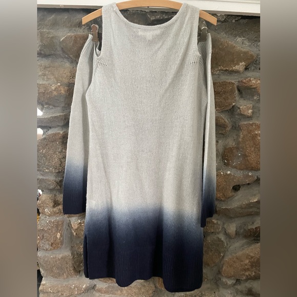 Vince Camuto open shoulder sweater. Navy and gray. Women’s size S. - Picture 6 of 8